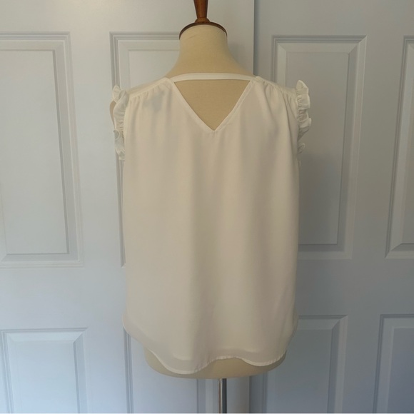 Versona “2 for 1” Turquoise and White Layered Sleeveless Blouses - Picture 6 of 7